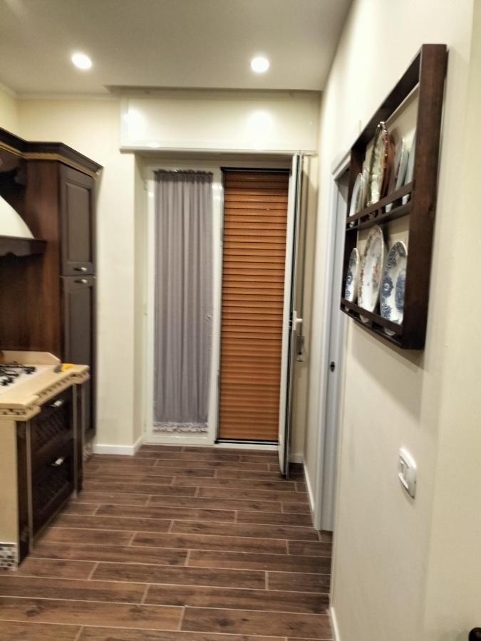 Apartamento La Dimora Di Alex Nápoles Exterior foto
